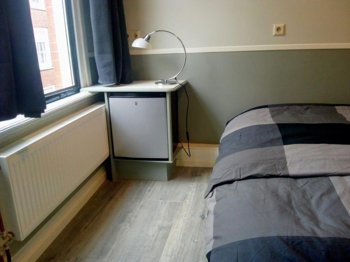 Aldo, Not For Parties, Not A Hotel, Room With Shared Bathroom, No Kitchen Amsterdam Exteriér fotografie